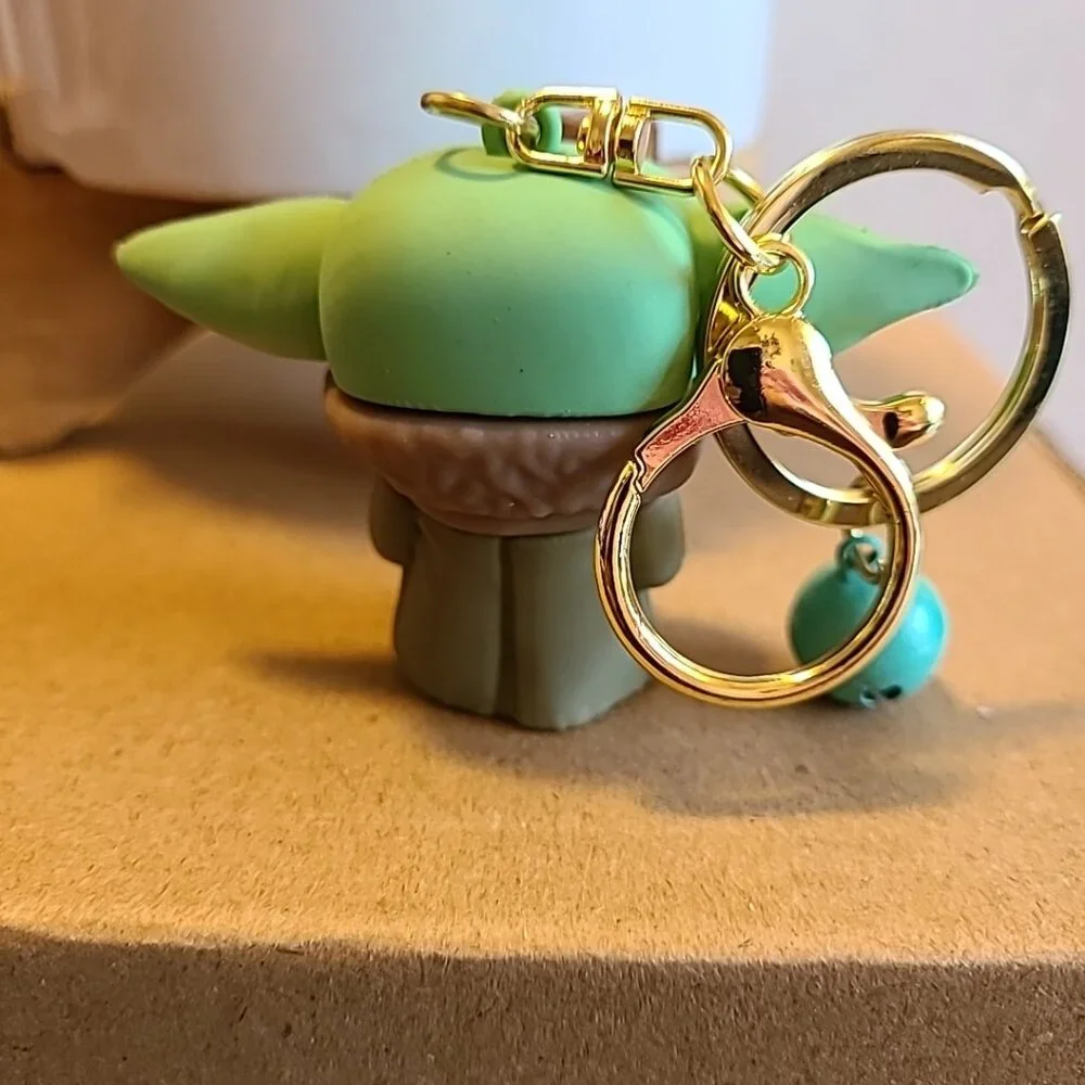 Unbranded Alien Cartoon Character Keychain Unisex NWOT Collectible Home Auto Key